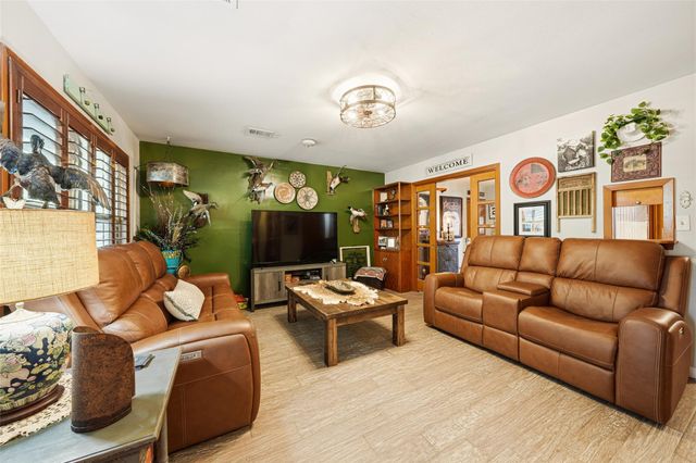 2501 Marguerite Street, Bay City, TX 77414