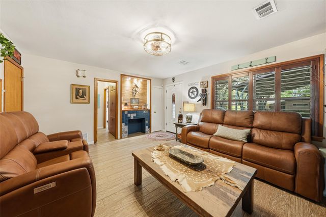 2501 Marguerite Street, Bay City, TX 77414