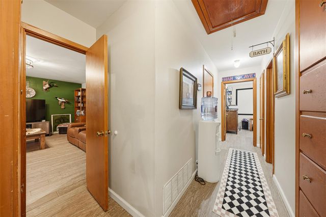 2501 Marguerite Street, Bay City, TX 77414