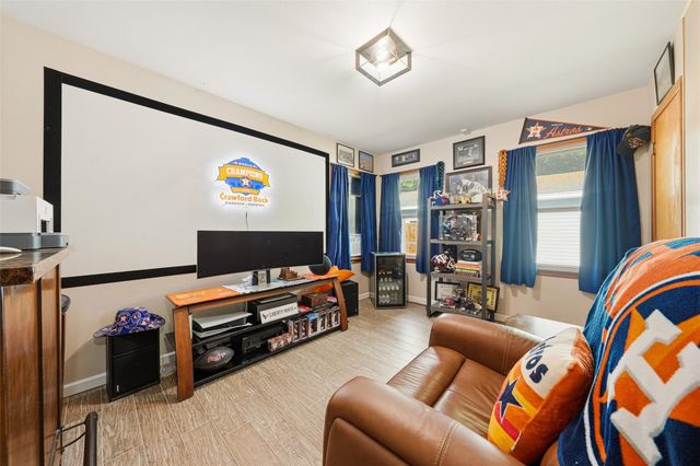 2501 Marguerite Street, Bay City, TX 77414