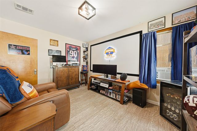 2501 Marguerite Street, Bay City, TX 77414