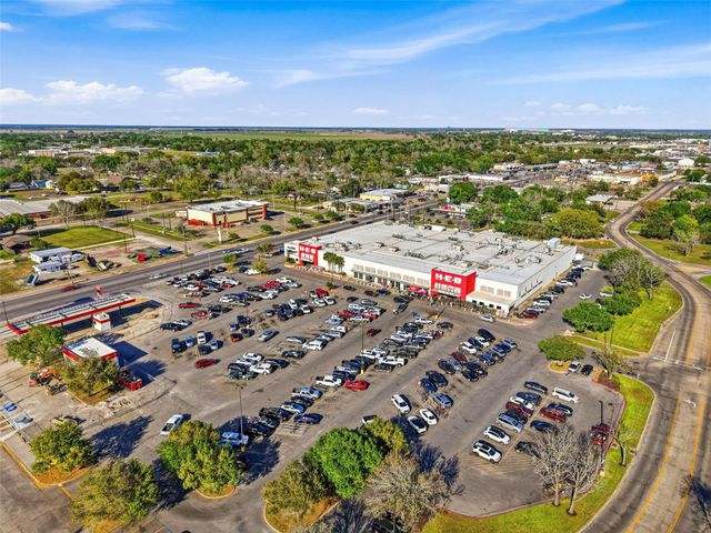 2501 Marguerite Street, Bay City, TX 77414