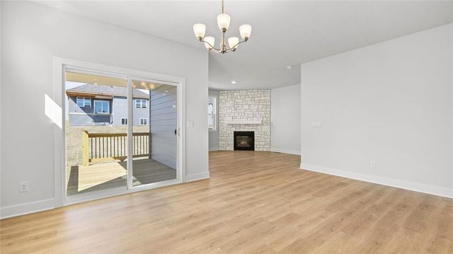 20917 W 188th Terrace, Spring Hill, KS 66083