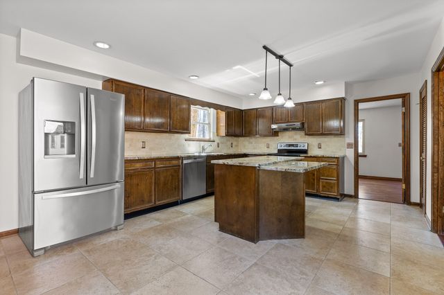 707 Windy Way, Signal Mountain, TN 37377