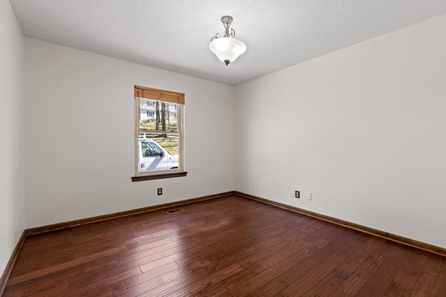 707 Windy Way, Signal Mountain, TN 37377