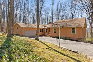707 Windy Way, Signal Mountain, TN 37377