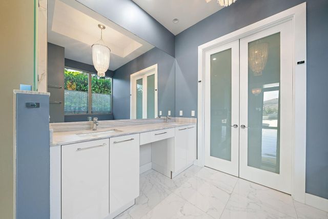1 Water Club Way 301, North Palm Beach, FL 33408