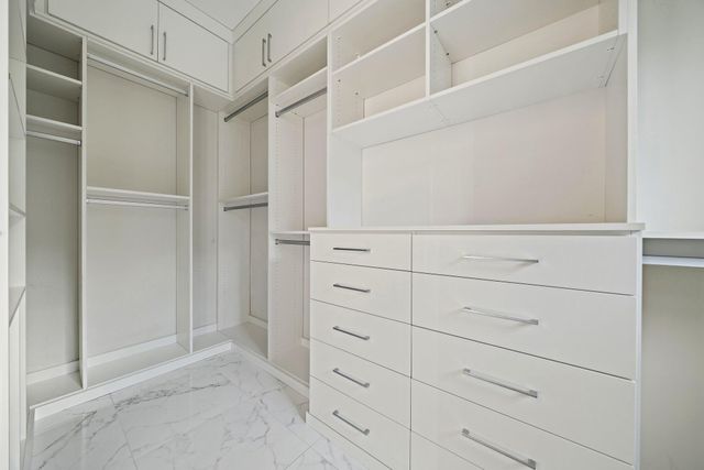 1 Water Club Way 301, North Palm Beach, FL 33408