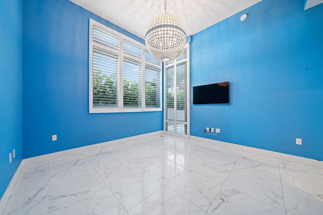 1 Water Club Way 301, North Palm Beach, FL 33408