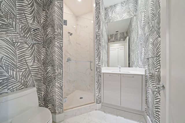 1 Water Club Way 301, North Palm Beach, FL 33408