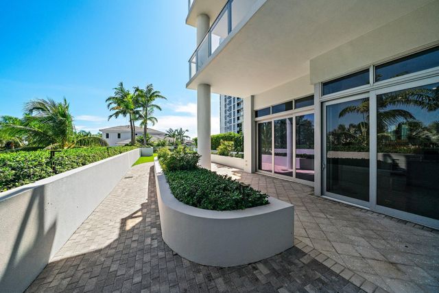 1 Water Club Way 301, North Palm Beach, FL 33408