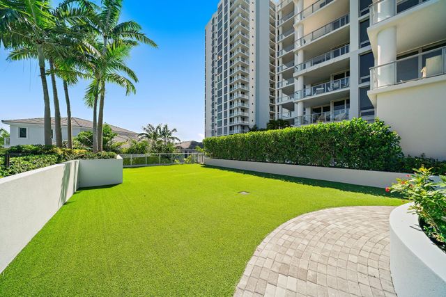 1 Water Club Way 301, North Palm Beach, FL 33408