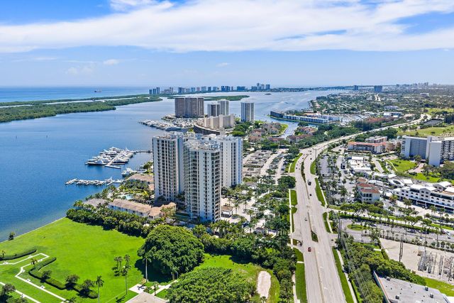 1 Water Club Way 301, North Palm Beach, FL 33408