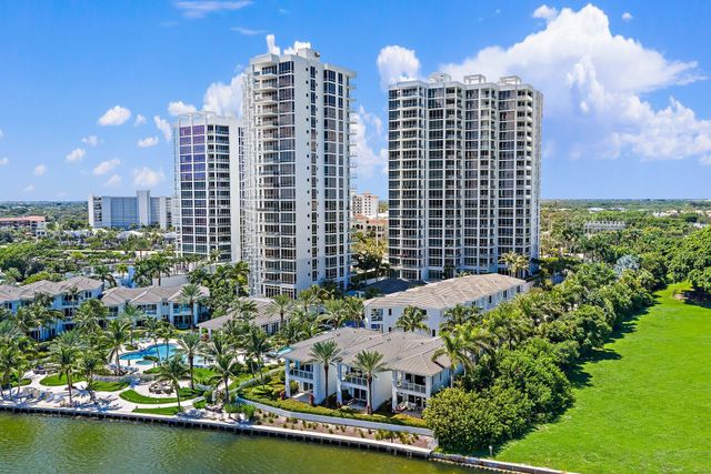 1 Water Club Way 301, North Palm Beach, FL 33408