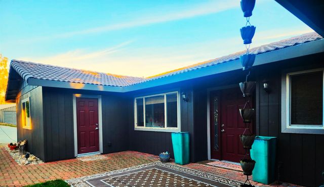 Address unavailable.