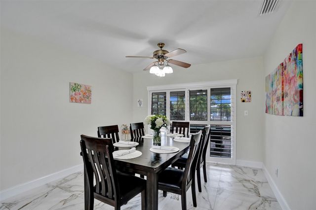 6000 SW 16th Ct, Plantation, FL 33317
