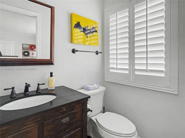 2270 NE 68th St 1901, Fort Lauderdale, FL 33308