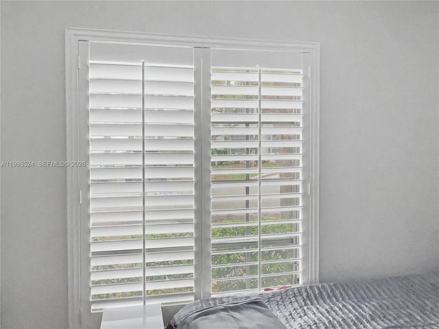 2270 NE 68th St 1901, Fort Lauderdale, FL 33308