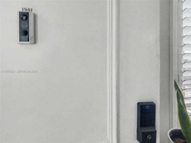 2270 NE 68th St 1901, Fort Lauderdale, FL 33308