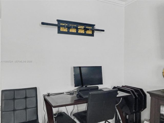 2270 NE 68th St 1901, Fort Lauderdale, FL 33308