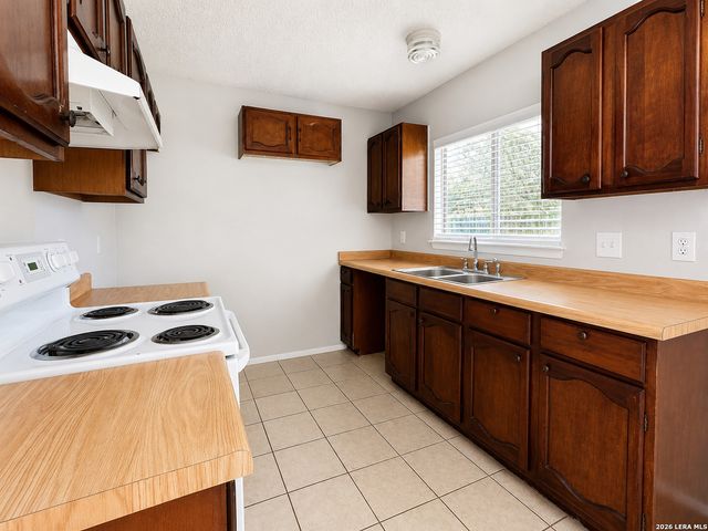 4948 CHAMPLAIN, San Antonio, TX 78217