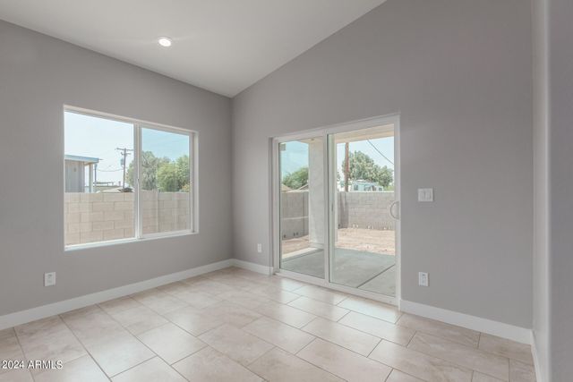 31824 N POPLAR Street, Wittmann, AZ 85361