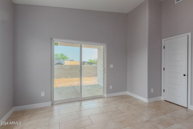 31824 N POPLAR Street, Wittmann, AZ 85361