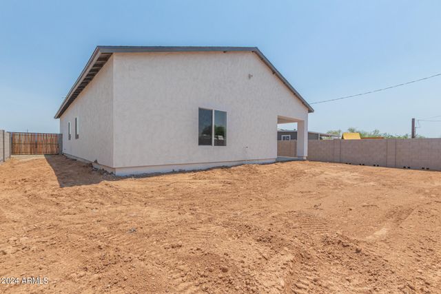 31824 N POPLAR Street, Wittmann, AZ 85361