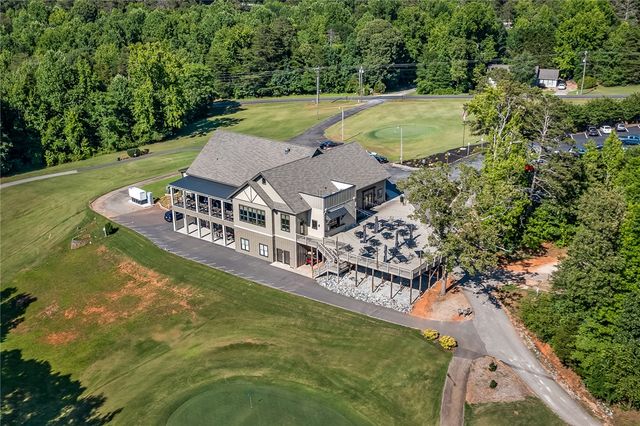 621 Chickasaw Drive, Westminster, SC 29693