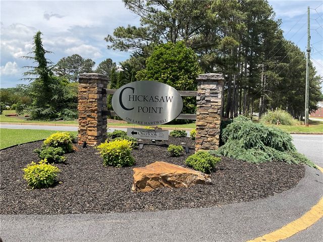 621 Chickasaw Drive, Westminster, SC 29693