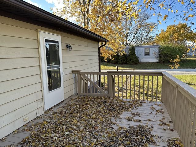 31 Meadowlark Lane, Beecher, IL 60401