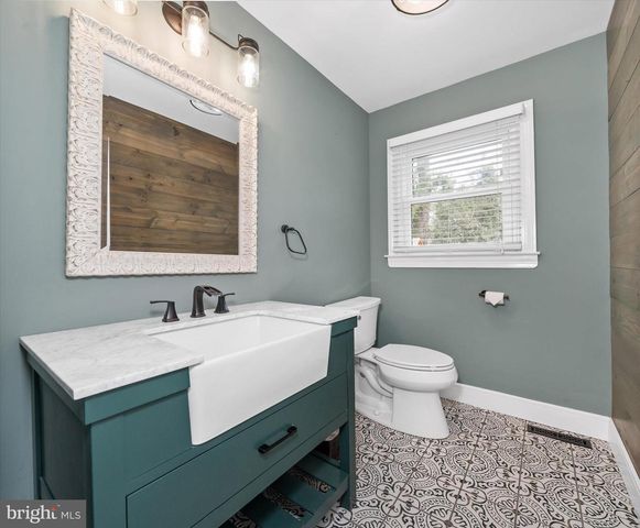 26 OLD STABLE LN, Newark, DE 19711