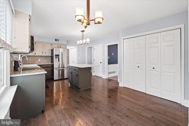 26 OLD STABLE LN, Newark, DE 19711