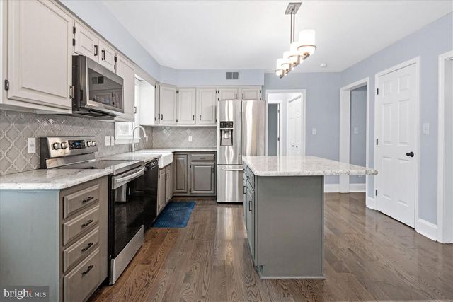 26 OLD STABLE LN, Newark, DE 19711