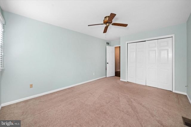 26 OLD STABLE LN, Newark, DE 19711