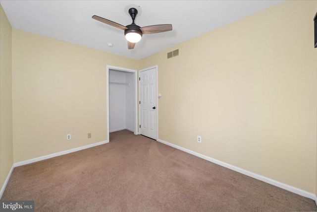 26 OLD STABLE LN, Newark, DE 19711