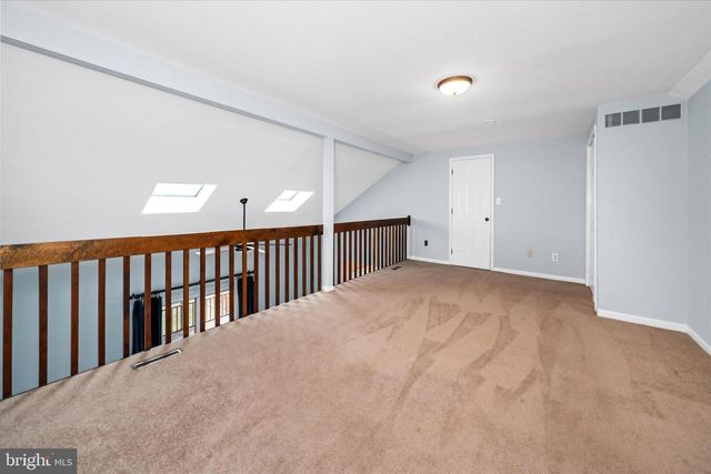 26 OLD STABLE LN, Newark, DE 19711