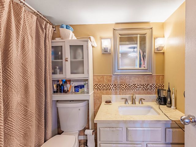 6337 Roosevelt Road 309, Berwyn, IL 60402