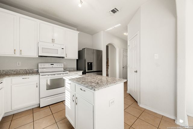 3734 Grissom Oaks, San Antonio, TX 78251