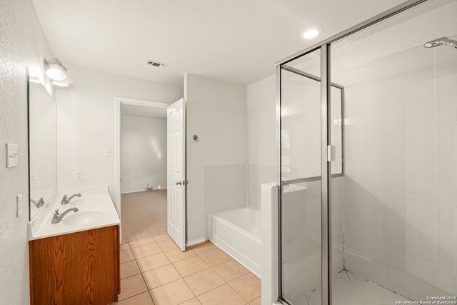 3734 Grissom Oaks, San Antonio, TX 78251