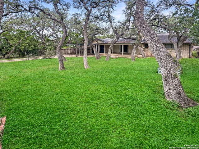 10502 BURR OAK DR, San Antonio, TX 78230