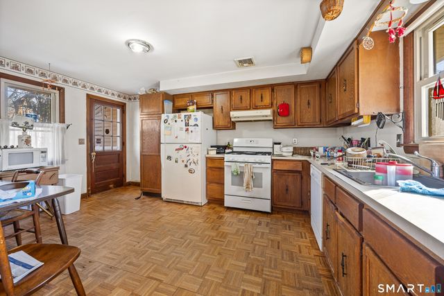 24 Old Musket Drive, Newington, CT 06111