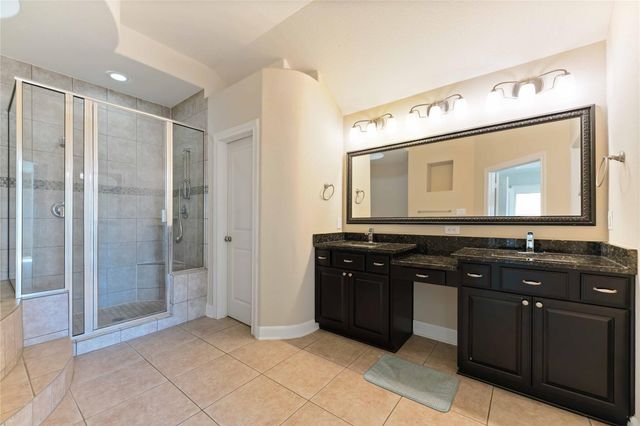 5142 Oasis Park, Houston, TX 77021