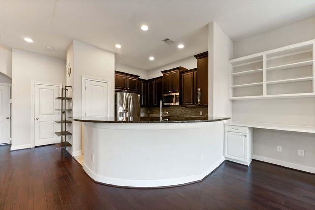 5142 Oasis Park, Houston, TX 77021