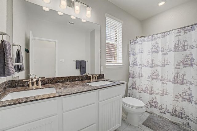 3900 Tufino LN, Round Rock, TX 78665