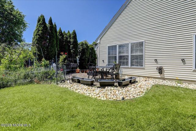 53 Yates Road, Manalapan, NJ 07726