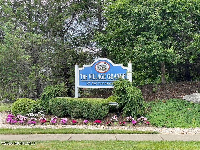 53 Yates Road, Manalapan, NJ 07726