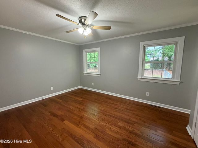 2010 Westwood Drive, Kinston, NC 28504