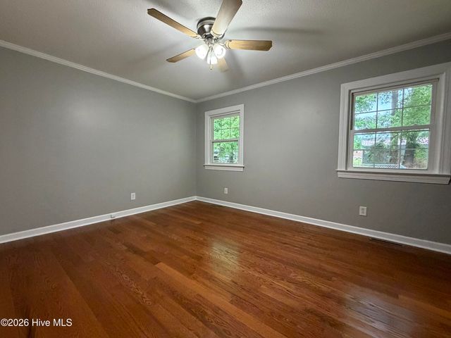 2010 Westwood Drive, Kinston, NC 28504