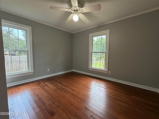 2010 Westwood Drive, Kinston, NC 28504